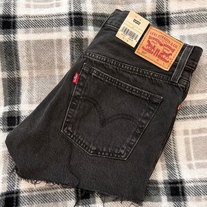 Women’s Levi’s 501 black shorts